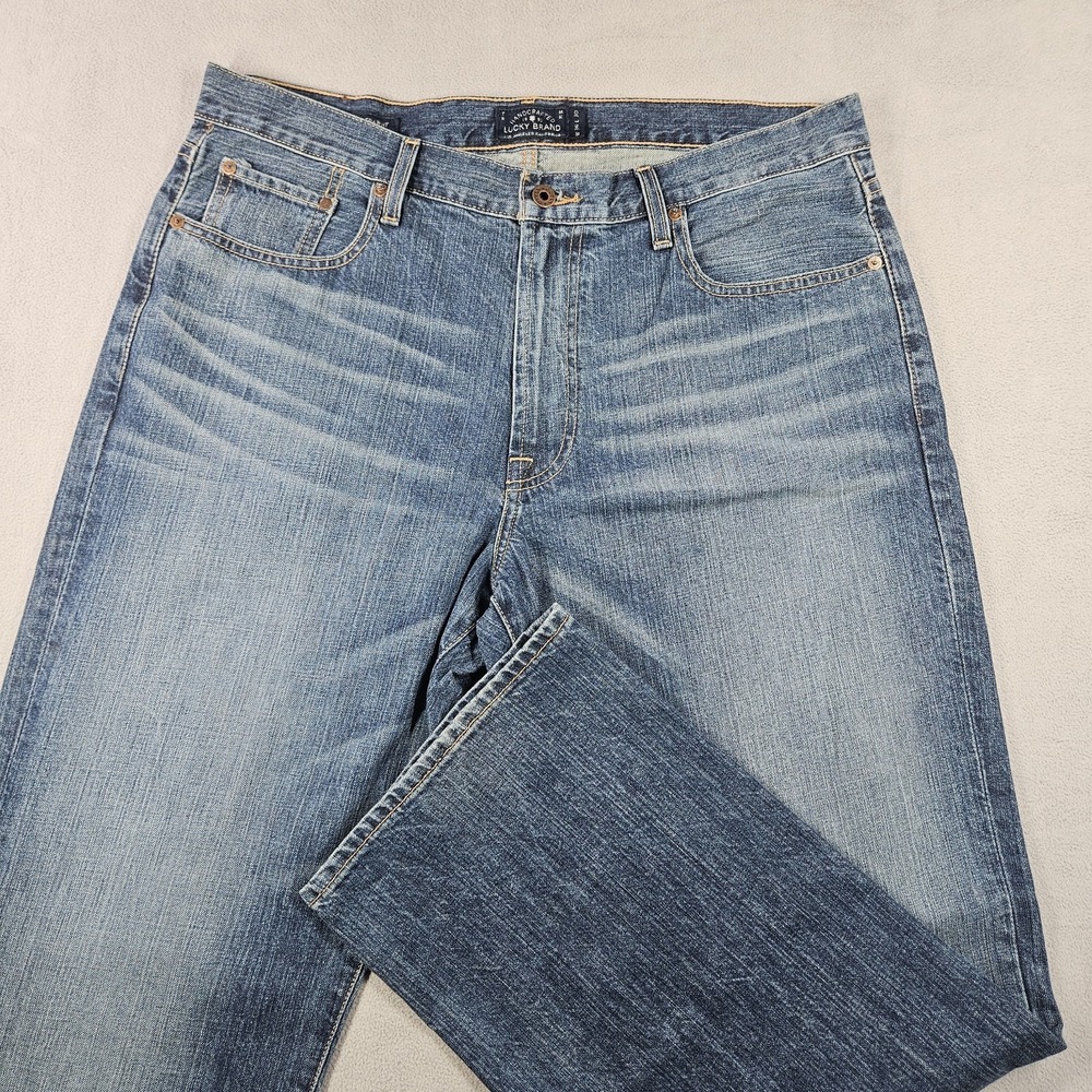 Lucky Brand Jeans Mens 36x30 (fits 37x30) 181 Relaxed Straight Denim Whiskering